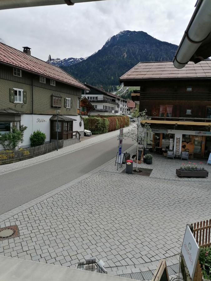 Haus & Heim Ferienwohnung Oberstdorf Esterno foto